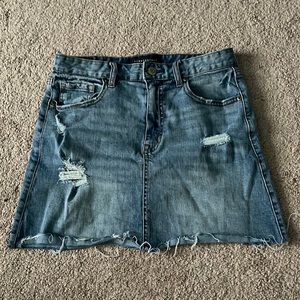 American Eagle light blue Jean Skirt w/ styled rips (Size 4).